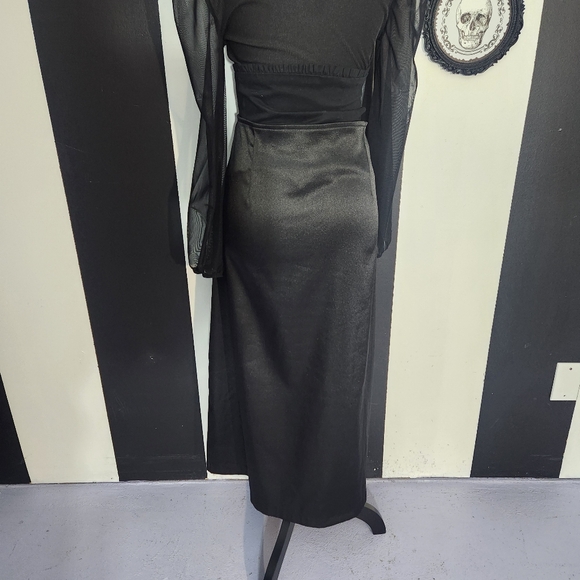 Vintage Black Maxi Skirt - Picture 8 of 10